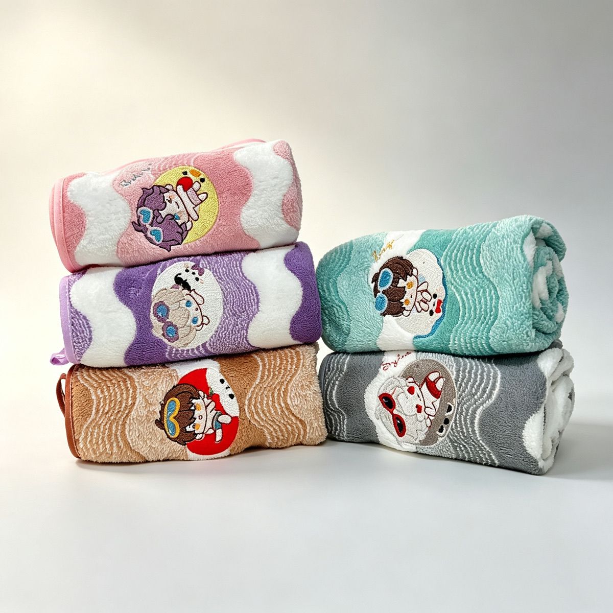 Home Bathroom Set - ผ้าเช็ดมือขนแกะลายการ์ตูน Anime Love and Deepspace น่ารัก