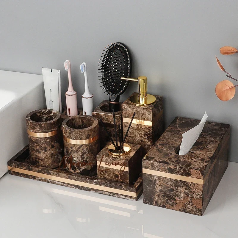 Zara Home Bathroom - ชุดอุปกรณ์ห้องน้ำหินอ่อนเอ็มเพราดอร์ ดาร์ก เนเชอรัล 1 ชุด ประกอบด้วยที่วางแปรงสีฟัน