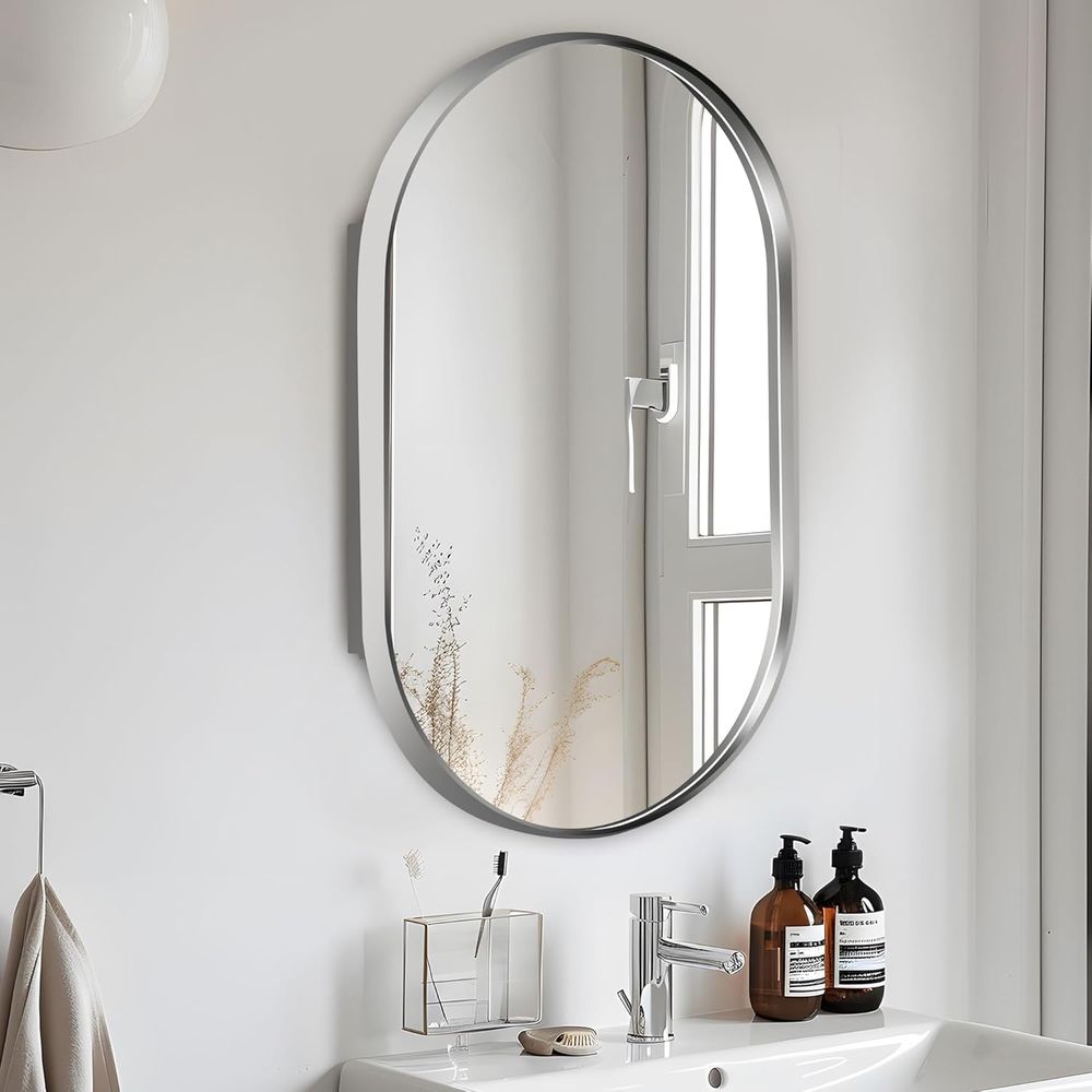 Bathroom Cabinet Mirror - ตู้ยาในห้องน้ำแบบฝังผนังทรงรีขนาด 34x21 นิ้ว พร้อมกระจกขอบเอียงและสีเงิน