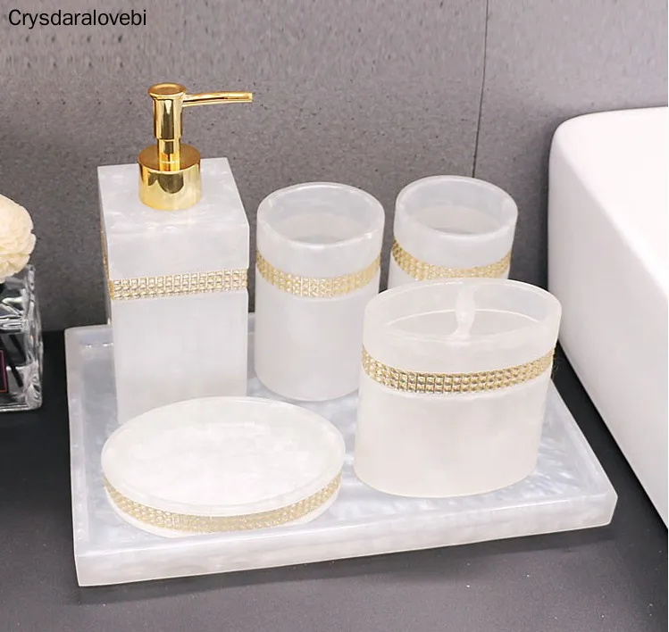 Zara Home Bathroom - Nordic เรซิ่นอุปกรณ์ห้องน้ําชุดถาด Rhinestone เครื่องจ่ายสบู่ผู้ถือแปรงสีฟัน Emulsion ขวดเจลทําความสะอาดมือ