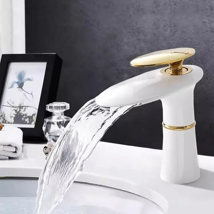 ก๊อกน้ำตกอ่างล้างหน้า สีขาวทอง - Home Hardware Bathroom Sinks บทวิจารณ์และราคา